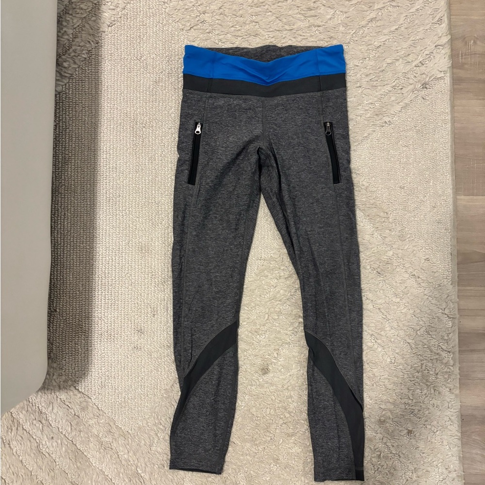 Grey Lululemon capri leggings